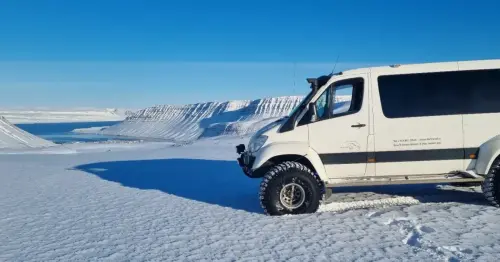 Ísafjörður mountain view tour, Mercedes Benz Sprinter